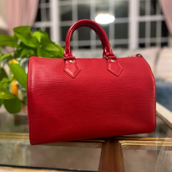 Louis Vuitton Speedy Red Epi - Picture 1 of 17